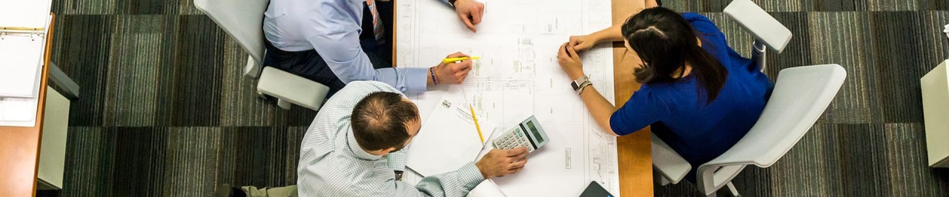 Consulter un site d’annonces géolocalisées en immobilier d’entreprise : quels avantages ?