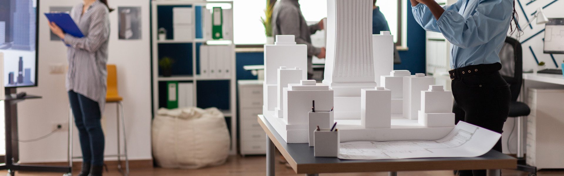 Trouver la bonne école pour réussir sa prépa-design : enjeux et critères décisifs